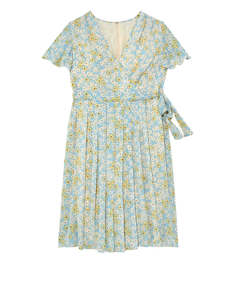 Front of plus size  by Donna Morgan | Dia&Co | dia_product_style_image_id:131796